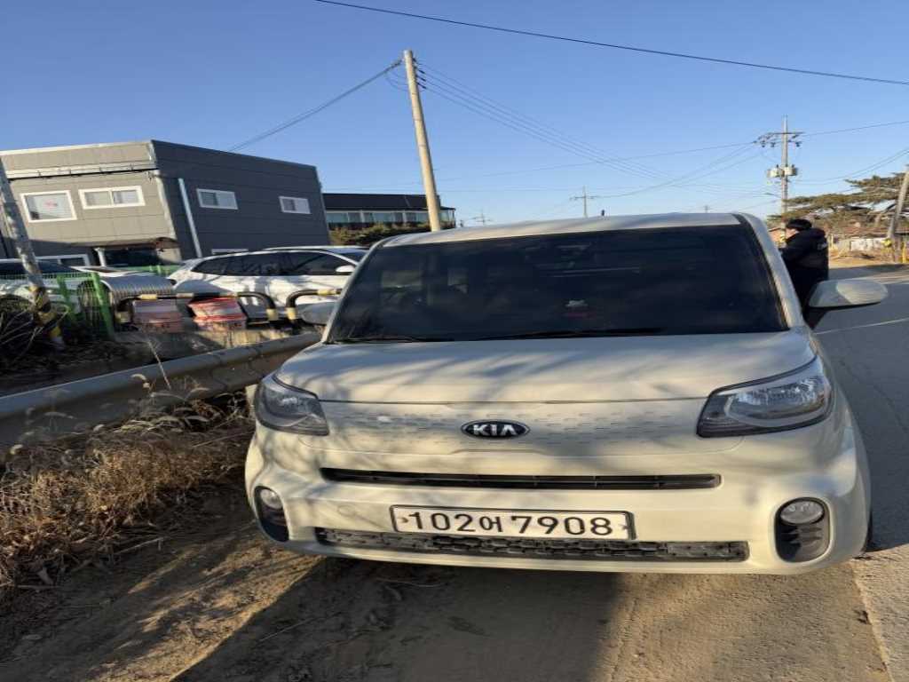 기아 더 뉴레이 밴 럭셔리 스페셜