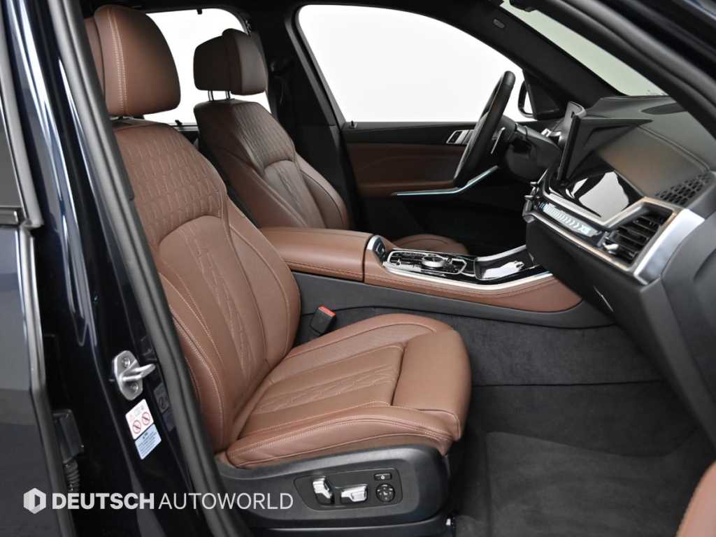 BMW X5(4세대) 40i xDrive M 스포츠팩 - 이미지 9