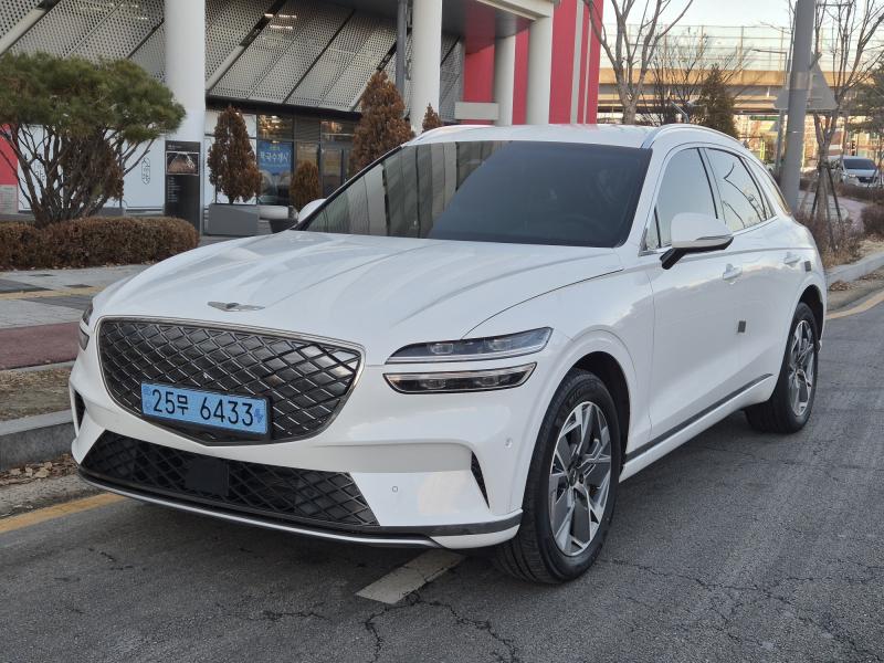 제네시스 eGV70 EV AWD 기본형 - 이미지 17