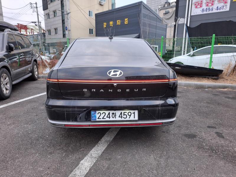 현대 디 올뉴그랜저 하이브리드 1.6 하이브리드 프리미엄