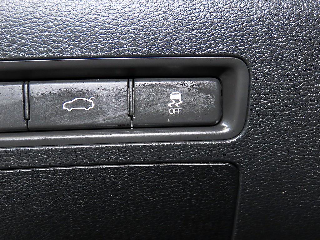 현대 LF쏘나타 2.0 CVVL 스마트 - 이미지 3