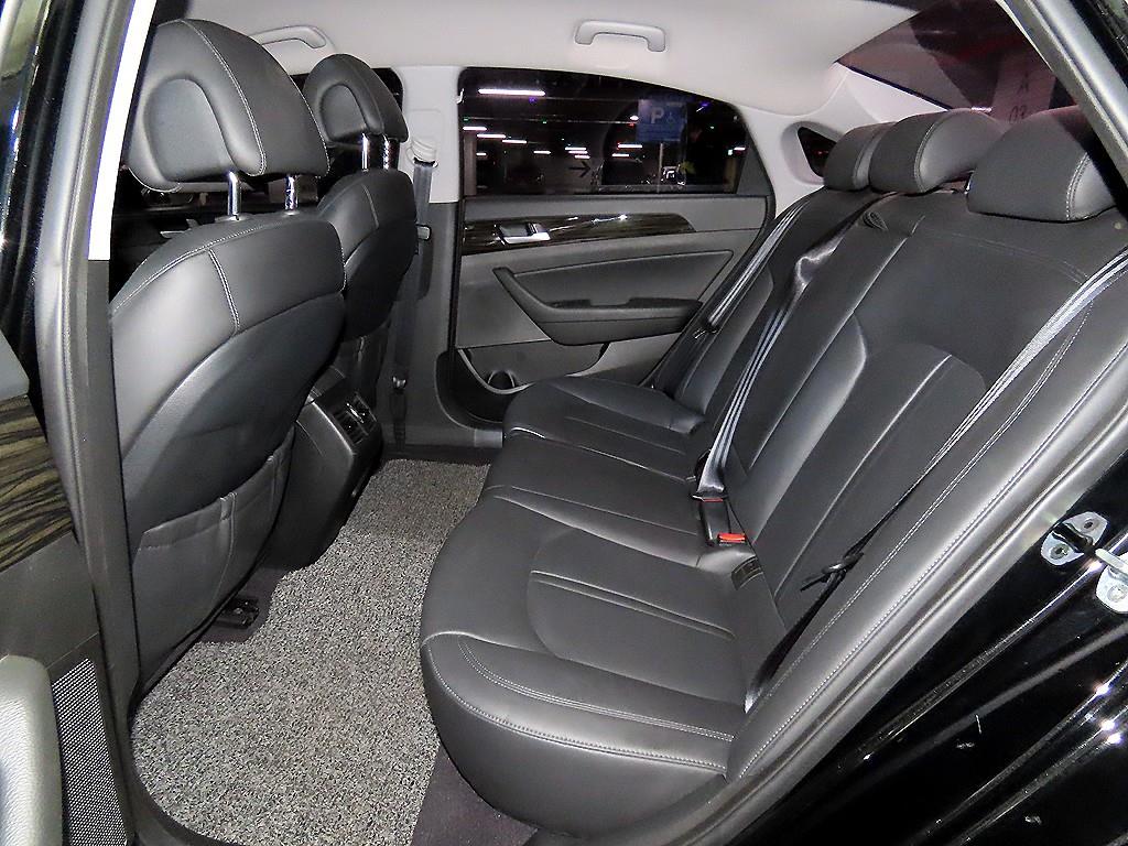 현대 LF쏘나타 2.0 CVVL 스마트 - 이미지 16