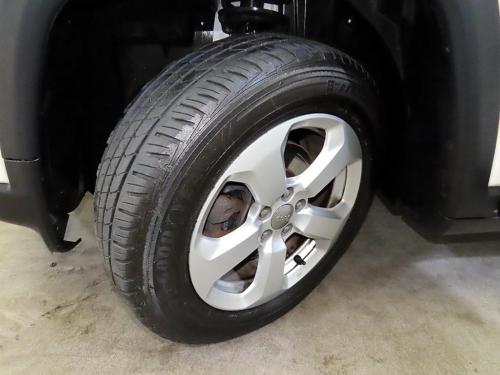 지프 컴패스(MP) 2.4 AWD 론지튜드