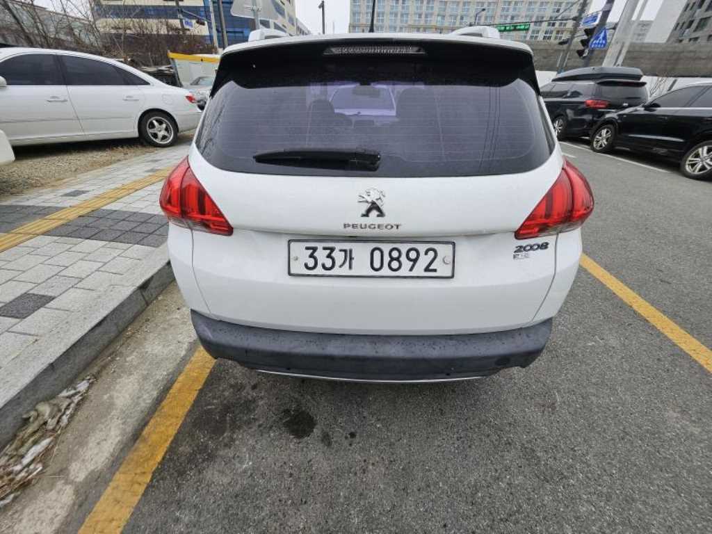 푸조 2008 1.6 e-HDi 펠린 L - 이미지 2