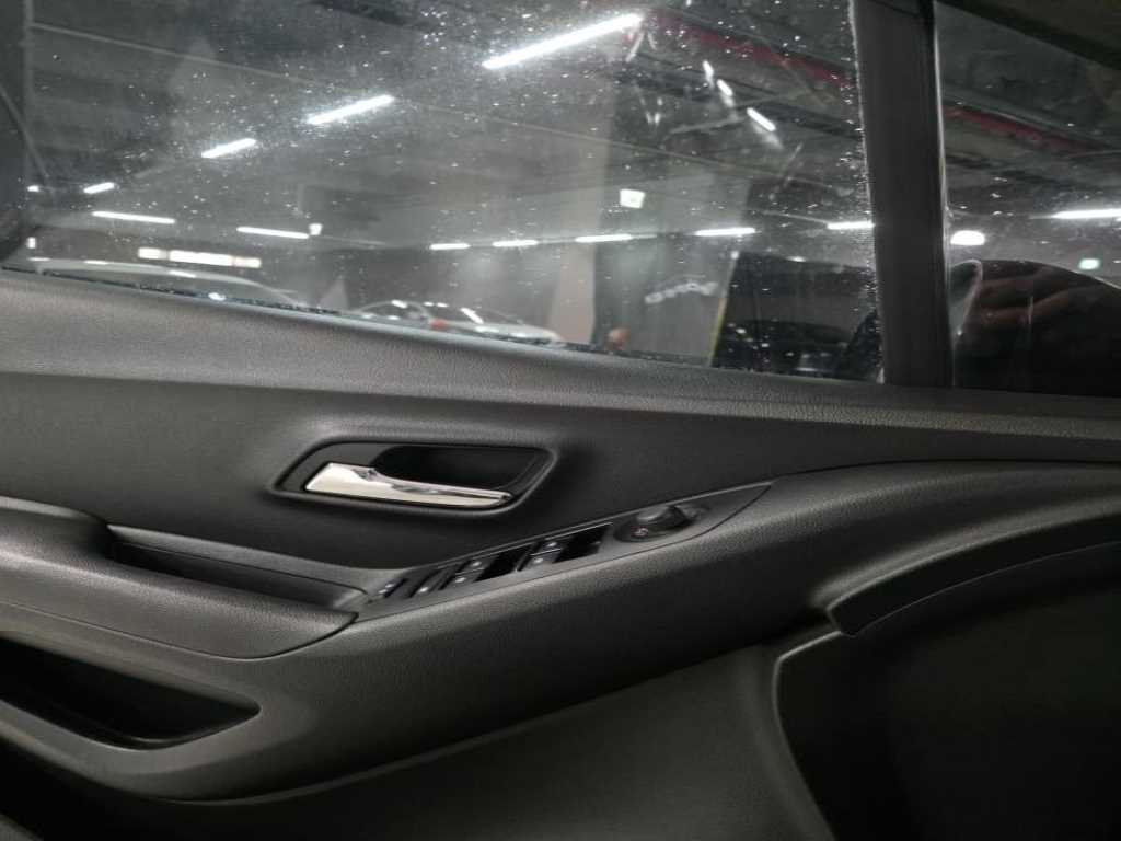 쉐보레 (대우) 더 뉴트랙스 1.4 터보 프리미어 레드라인 - 이미지 9