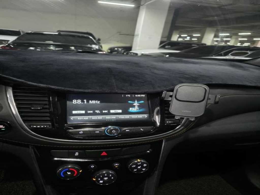 쉐보레 (대우) 더 뉴트랙스 1.4 터보 프리미어 레드라인 - 이미지 11