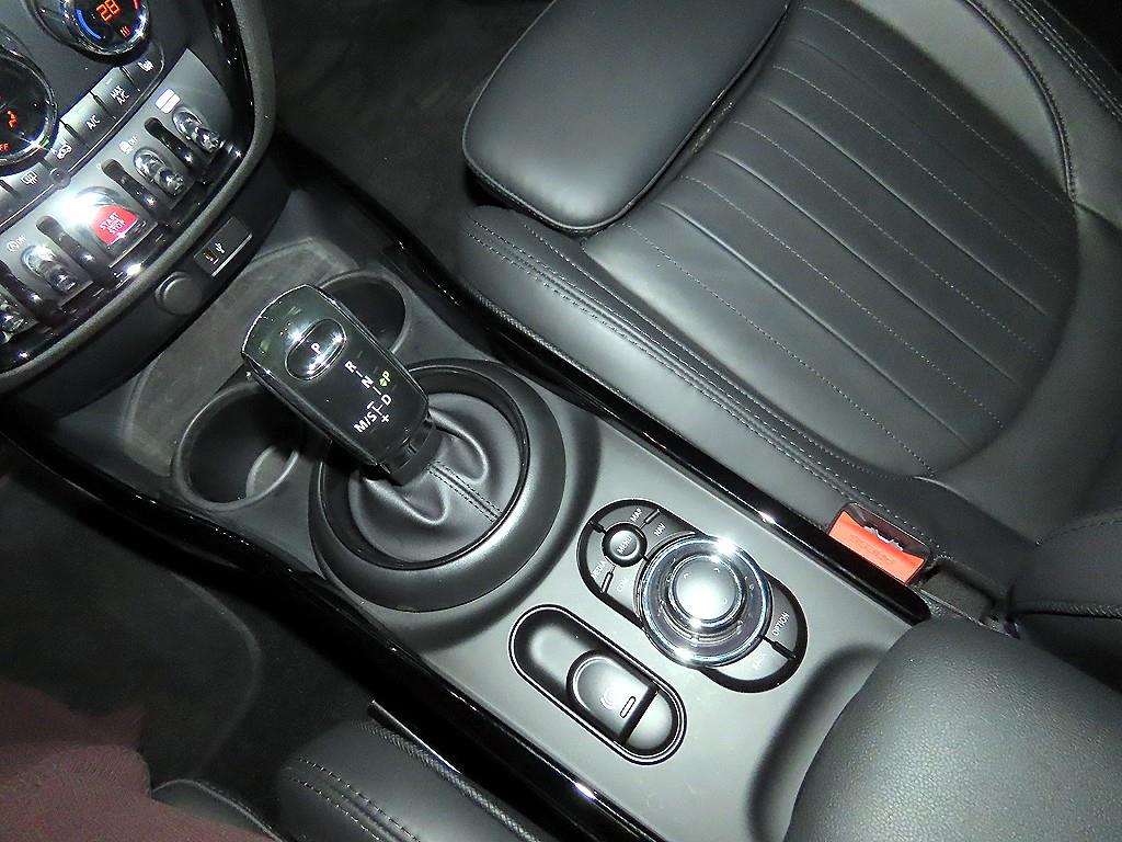 미니 클럽맨(2세대) 2.0 JCW ALL4 - 이미지 17