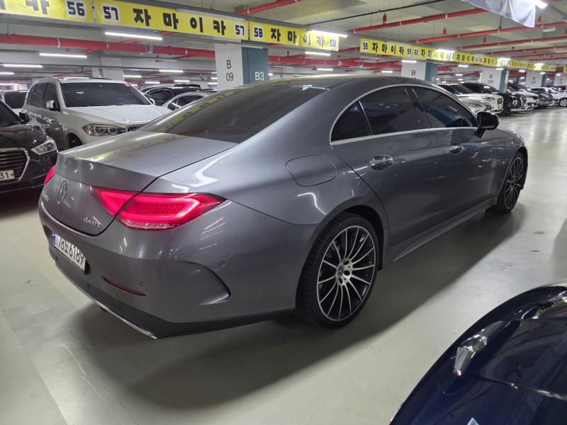 벤츠 CLS클래스(3세대) CLS 400d 4매틱 AMG 라인 - 이미지 4