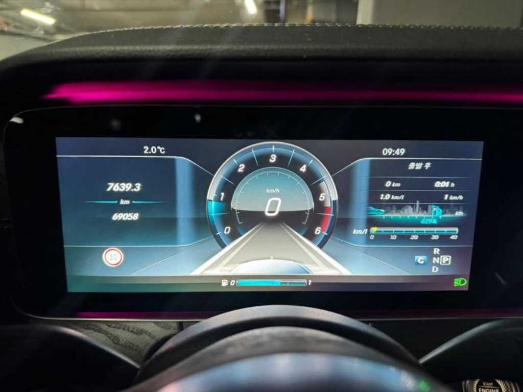 벤츠 E클래스(5세대) 카브리올레 E220d - 이미지 8