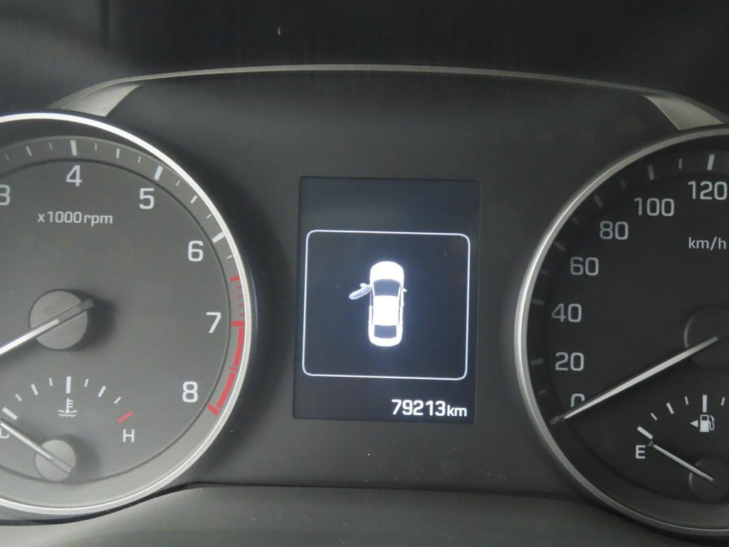 현대 아반떼AD 1.6 GDi 밸류 플러스 - 이미지 2