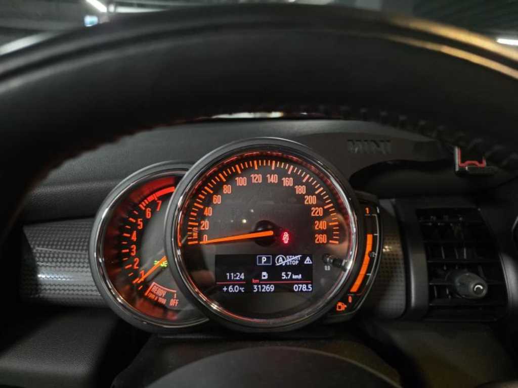 미니 쿠퍼(3세대) 1.5 - 이미지 10