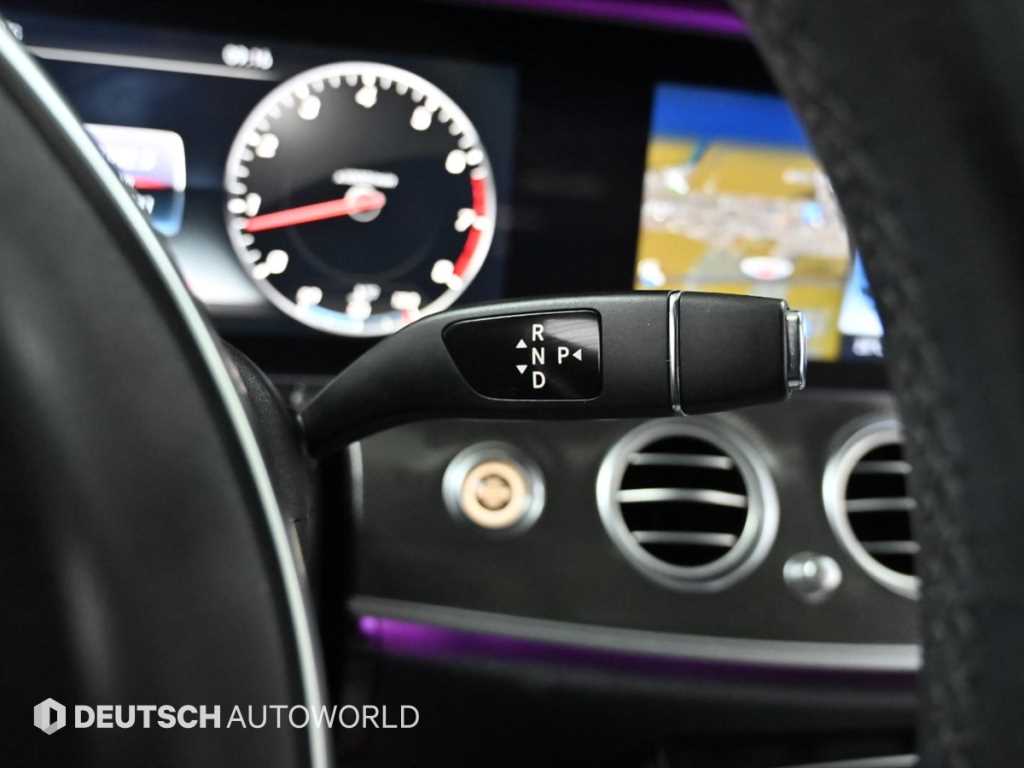 벤츠 E클래스(5세대) E300 4매틱 AMG 라인 - 이미지 15