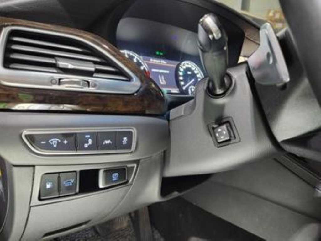 제네시스 G90 3.8 AWD 럭셔리 - 이미지 6