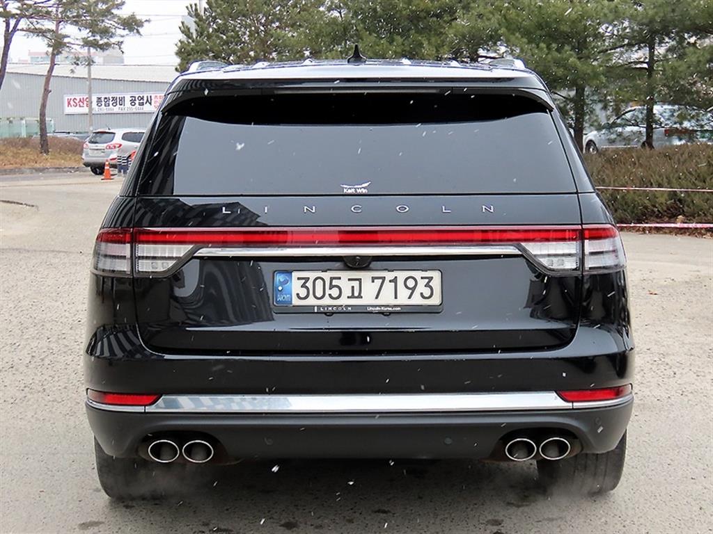 링컨 에비에이터(2세대) 3.0 V6 AWD 리저브 - 이미지 17