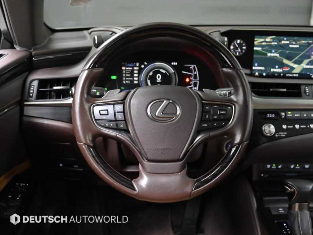 렉서스 ES(7세대) 300h 럭셔리 - 이미지 13