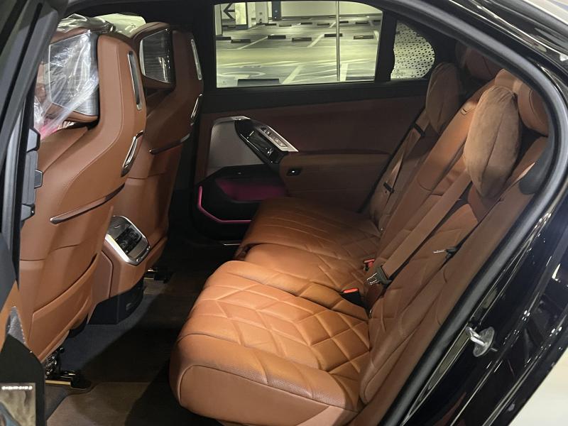 BMW 7시리즈(7세대) 740i xDrive M 스포츠 - 이미지 17