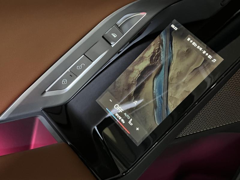 BMW 7시리즈(7세대) 740i xDrive M 스포츠 - 이미지 19