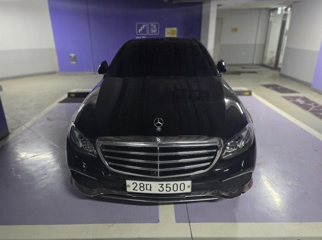 벤츠 E클래스(5세대) E300 4매틱 익스클루시브 - 이미지 8