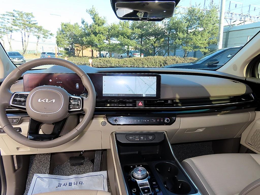 기아 더 뉴카니발 하이브리드(KA4) 1.6 HEV 9인승 시그니처 그래비티 - 이미지 8