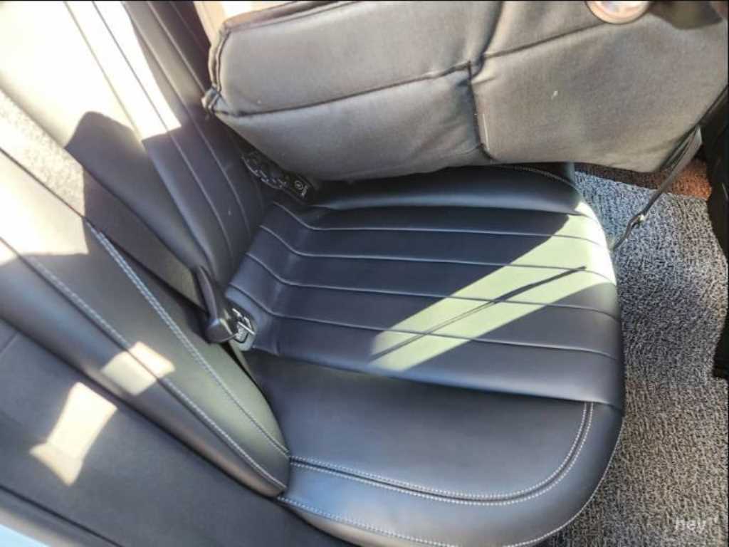 벤츠 E클래스(5세대) E220d 4매틱 익스클루시브 - 이미지 7