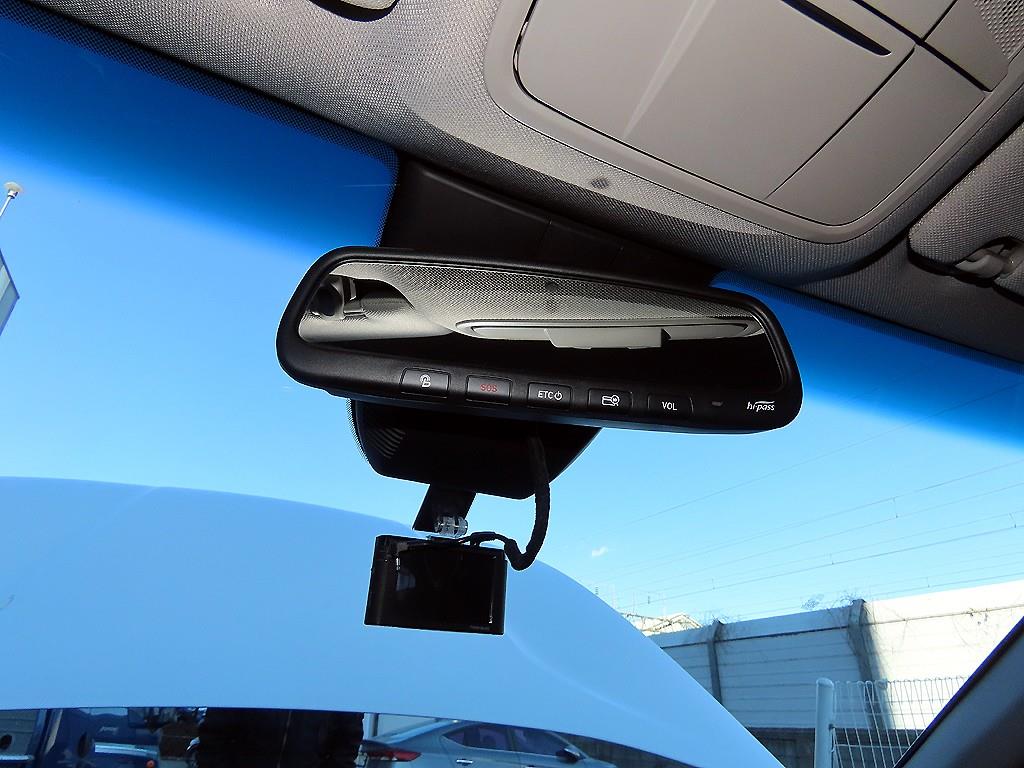 현대 싼타페(TM) R2.0 2WD 익스클루시브