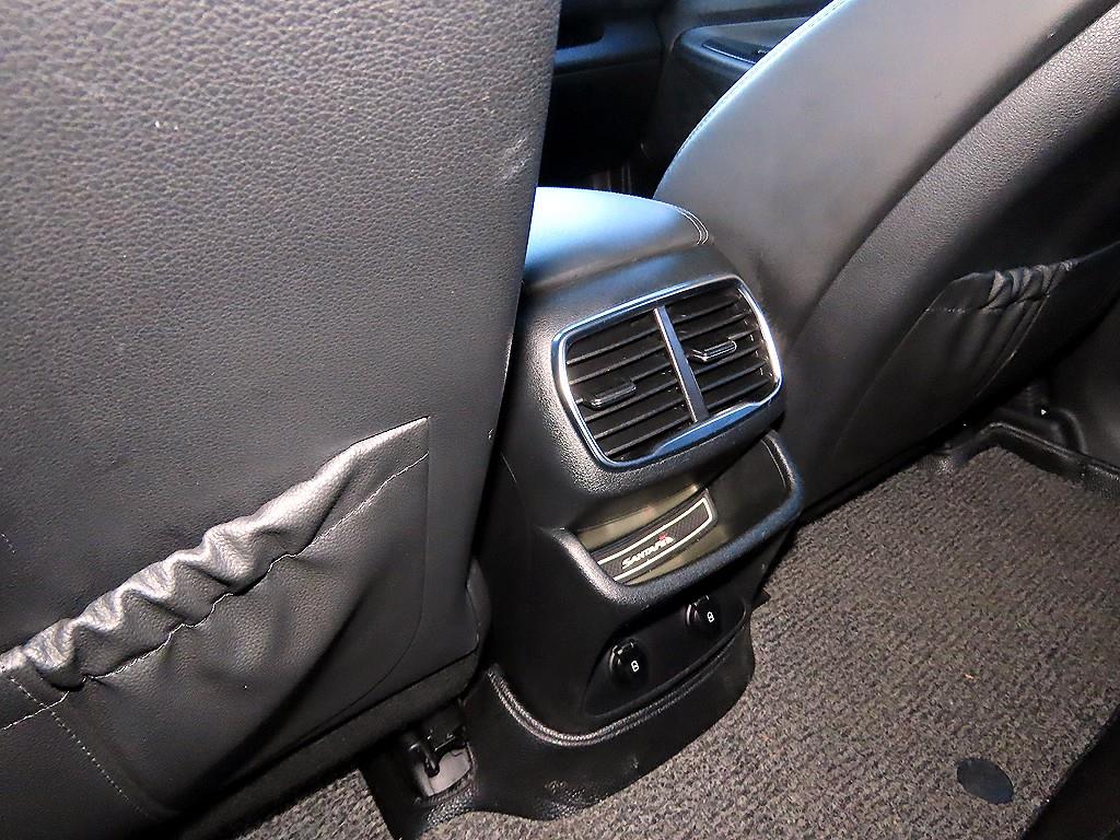 현대 싼타페(TM) R2.0 2WD 익스클루시브 - 이미지 10