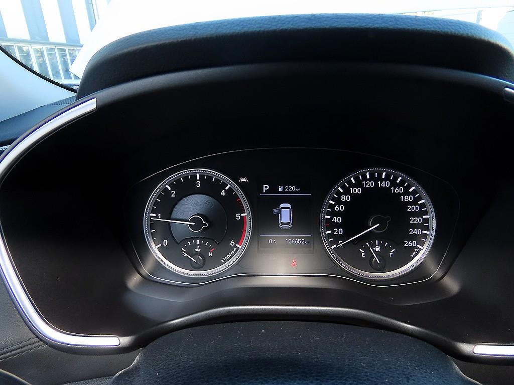 현대 싼타페(TM) R2.0 2WD 익스클루시브 - 이미지 8