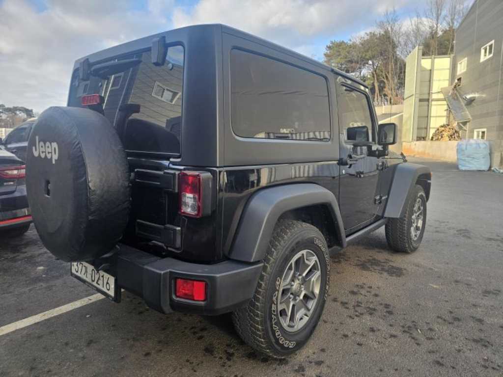 지프 랭글러(JK) 3.6 루비콘 2도어 - 이미지 10