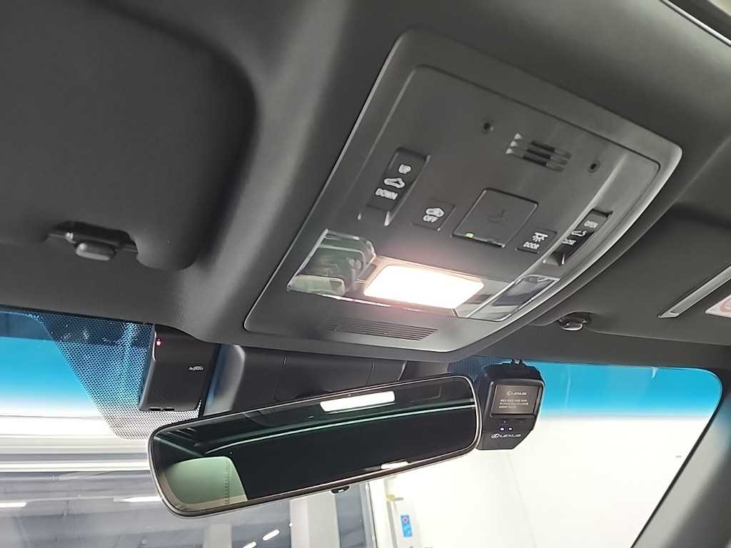 렉서스 ES(7세대) 300h 이그제큐티브 - 이미지 19