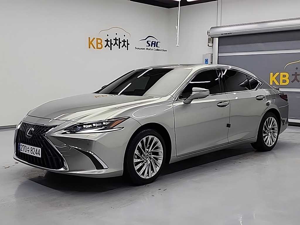 렉서스 ES(7세대) 300h 이그제큐티브 - 이미지 5