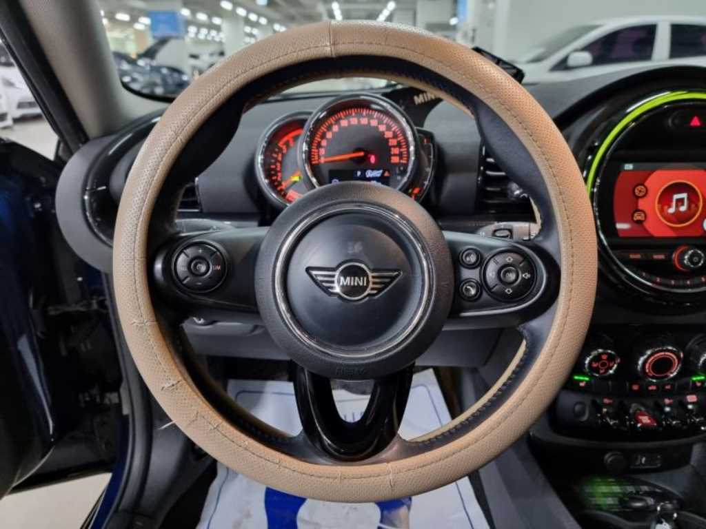 미니 클럽맨(2세대) 2.0 D - 이미지 14