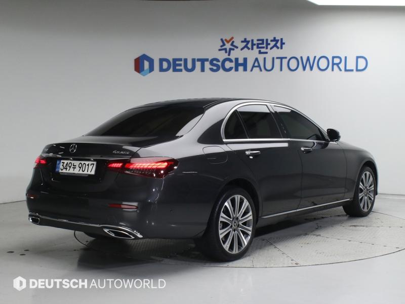 벤츠 E클래스(5세대) E350 4매틱 익스클루시브 - 이미지 3