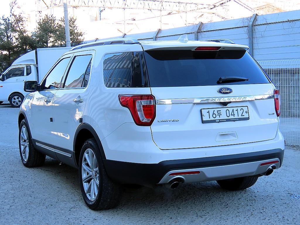 포드 익스플로러(5세대) 2.3 AWD 리미티드 - 이미지 6