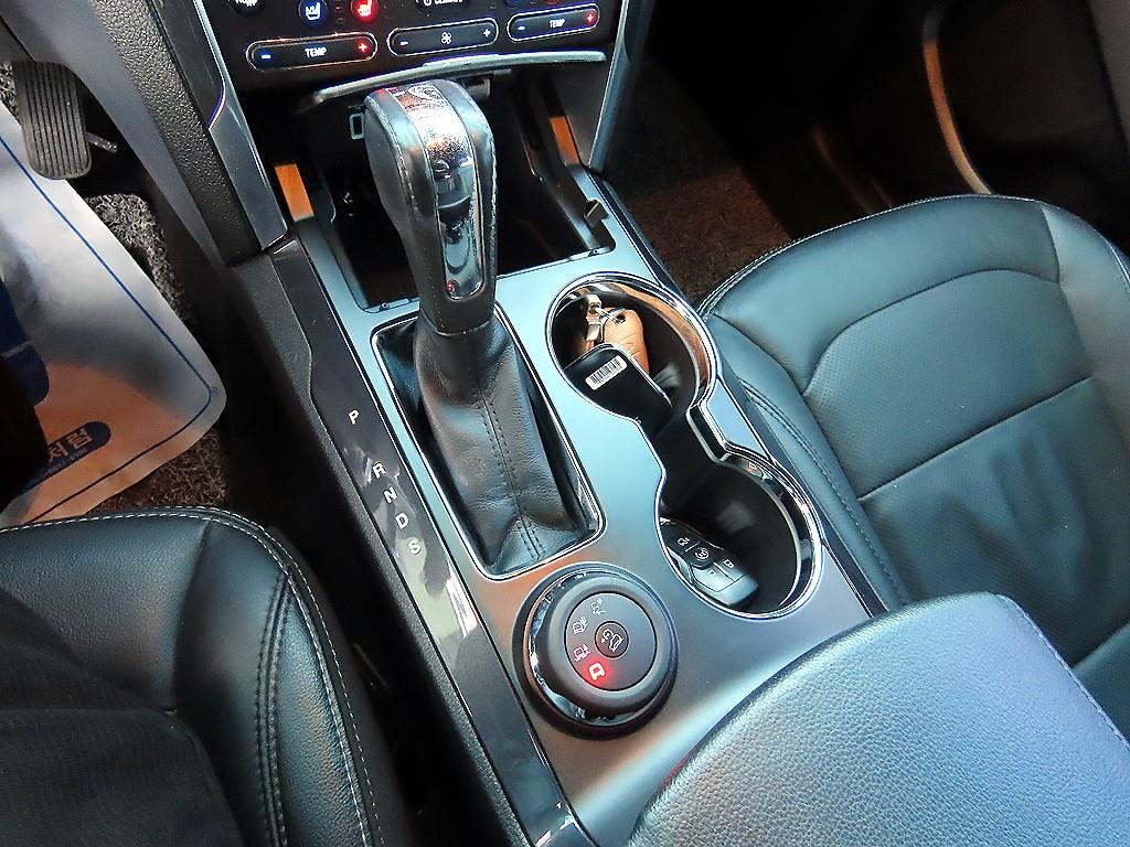 포드 익스플로러(5세대) 2.3 AWD 리미티드 - 이미지 7