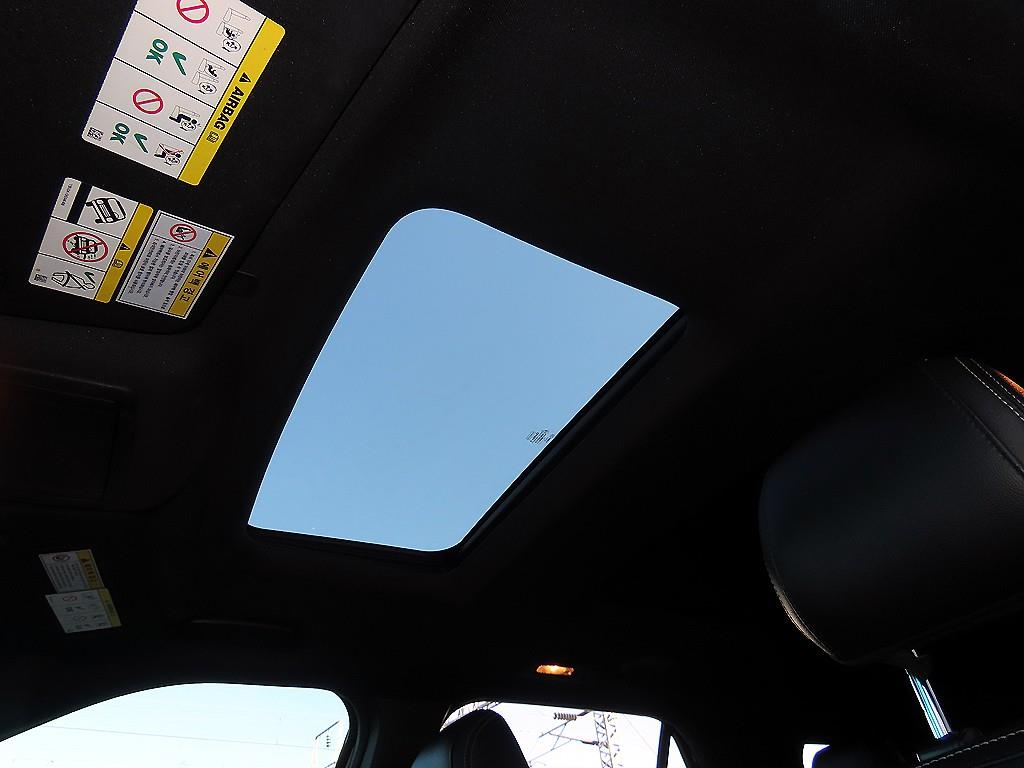 포드 익스플로러(5세대) 2.3 AWD 리미티드 - 이미지 15