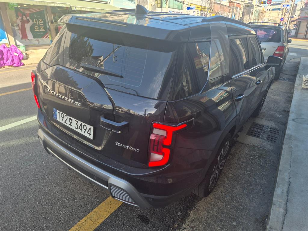 KG모빌리티(쌍용) 토레스 1.5 GDI-T 2WD T7 - 이미지 6
