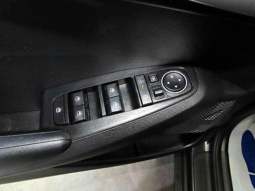 기아 더 뉴셀토스 1.6 가솔린 터보 2WD 트렌디 - 이미지 11