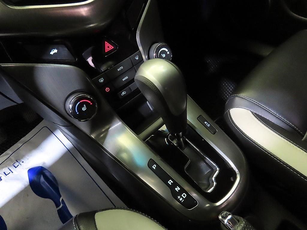 쉐보레 (대우) 어매이징 크루즈 4도어 1.8 퍼펙트 블랙 - 이미지 8