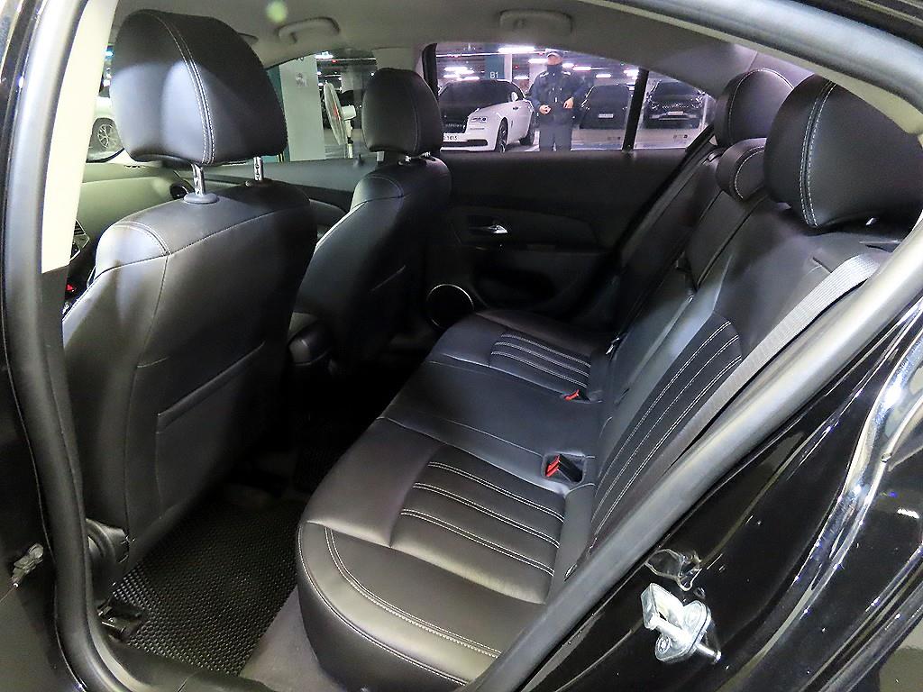 쉐보레 (대우) 어매이징 크루즈 4도어 1.8 퍼펙트 블랙 - 이미지 3