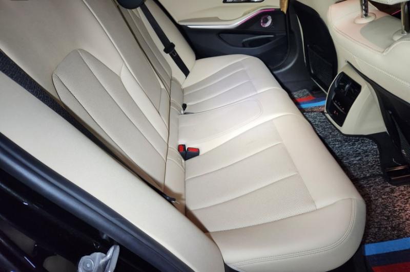 BMW 3시리즈(7세대) 330e M 스포츠 팩 - 이미지 9