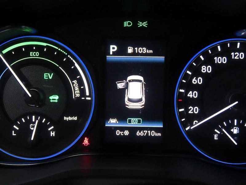 현대 코나 하이브리드 1.6 HEV 프리미엄 스페셜 - 이미지 9