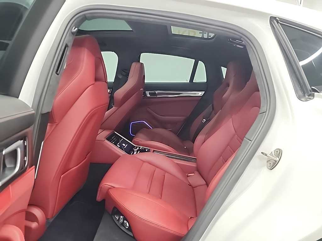 포르쉐 파나메라(2세대) 4.0 GTS - 이미지 18