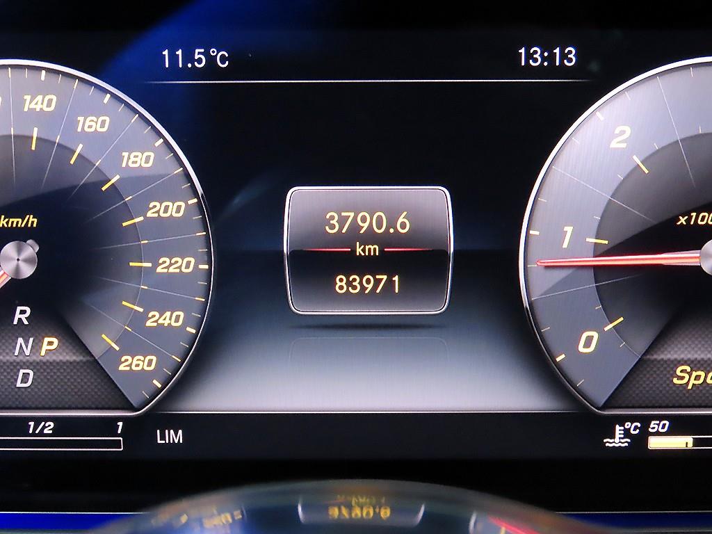 벤츠 E클래스(5세대) 쿠페 E220d - 이미지 6