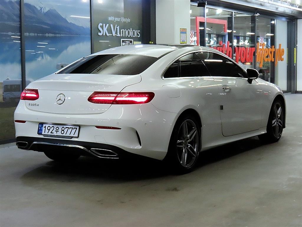 벤츠 E클래스(5세대) 쿠페 E220d - 이미지 3