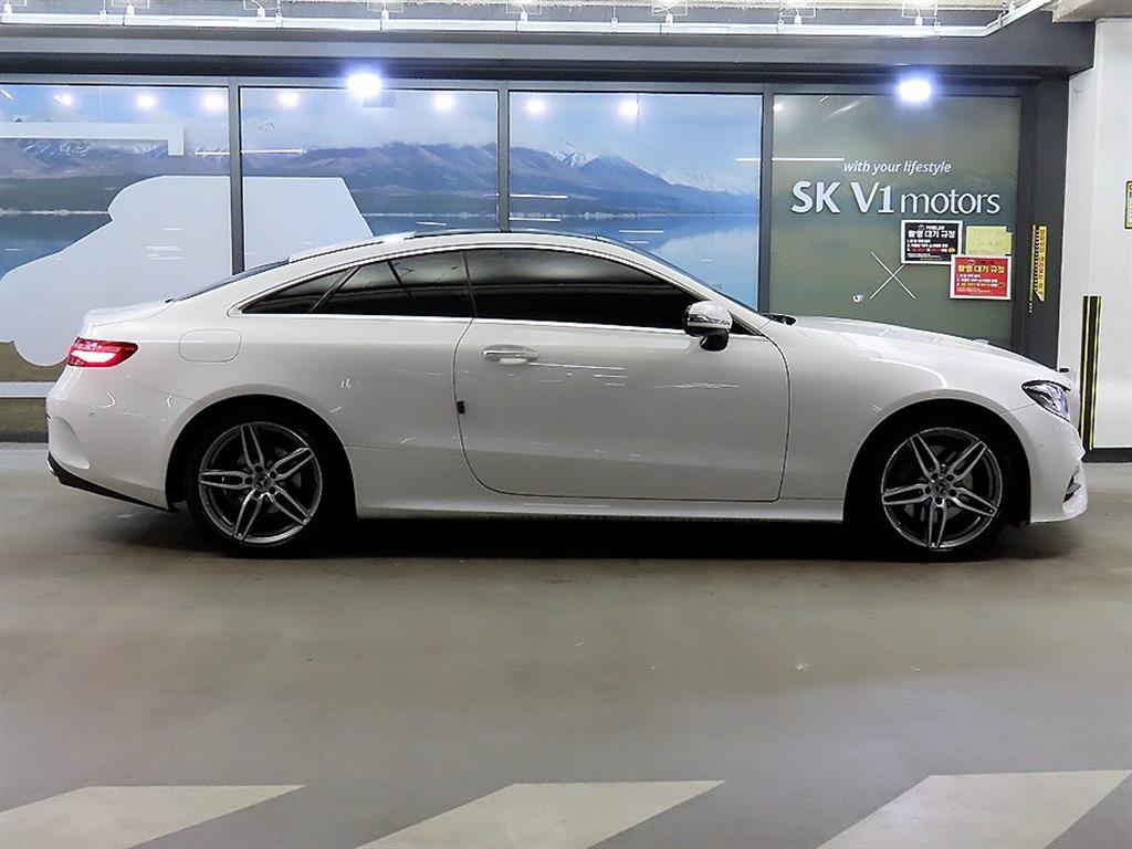 벤츠 E클래스(5세대) 쿠페 E220d - 이미지 20