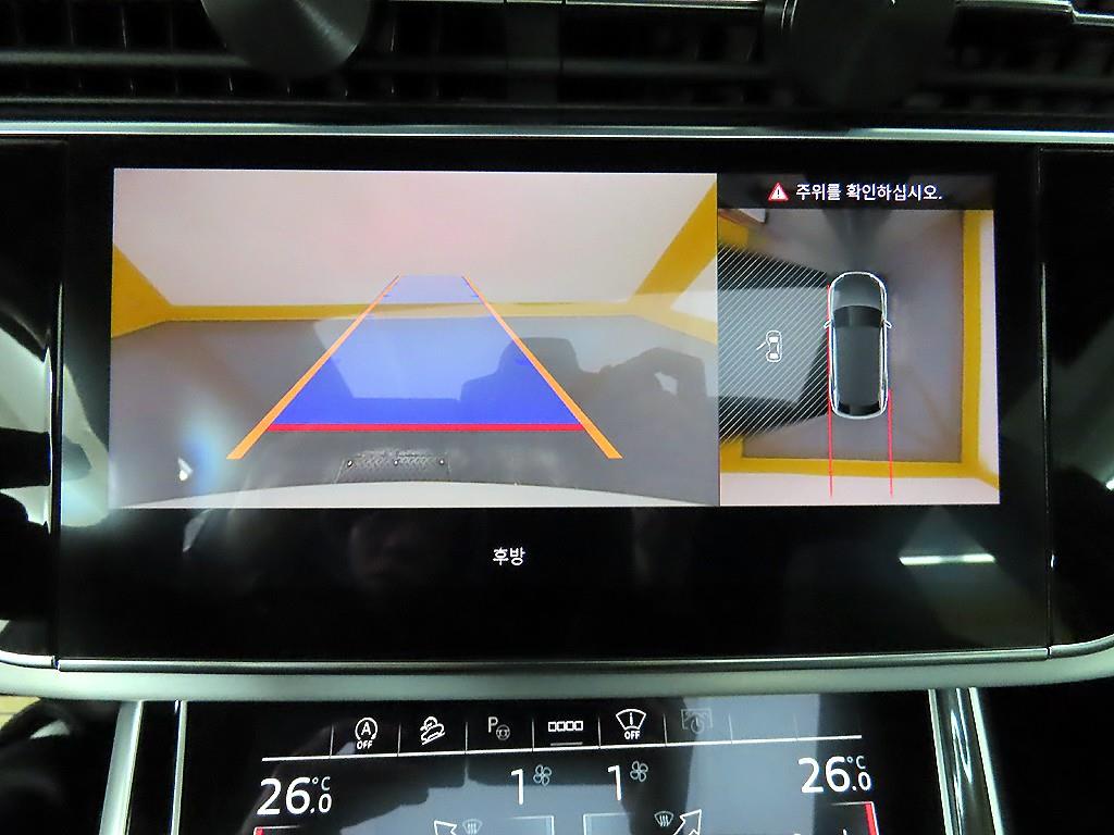 아우디 Q8 50 TDI 콰트로 프리미엄 - 이미지 3