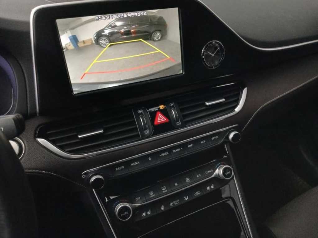 현대 그랜저IG 하이브리드 2.4 HEV 익스클루시브 - 이미지 8