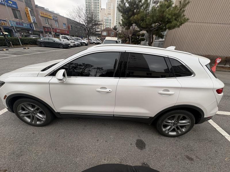 링컨 MKC 2.0L 에코부스트 리저브