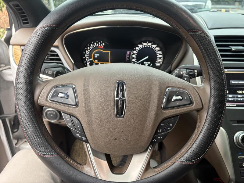 링컨 MKC 2.0L 에코부스트 리저브 - 이미지 9