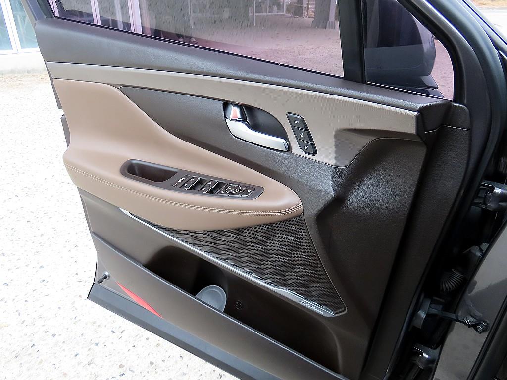 현대 싼타페(TM) R2.0 2WD 프레스티지 - 이미지 8